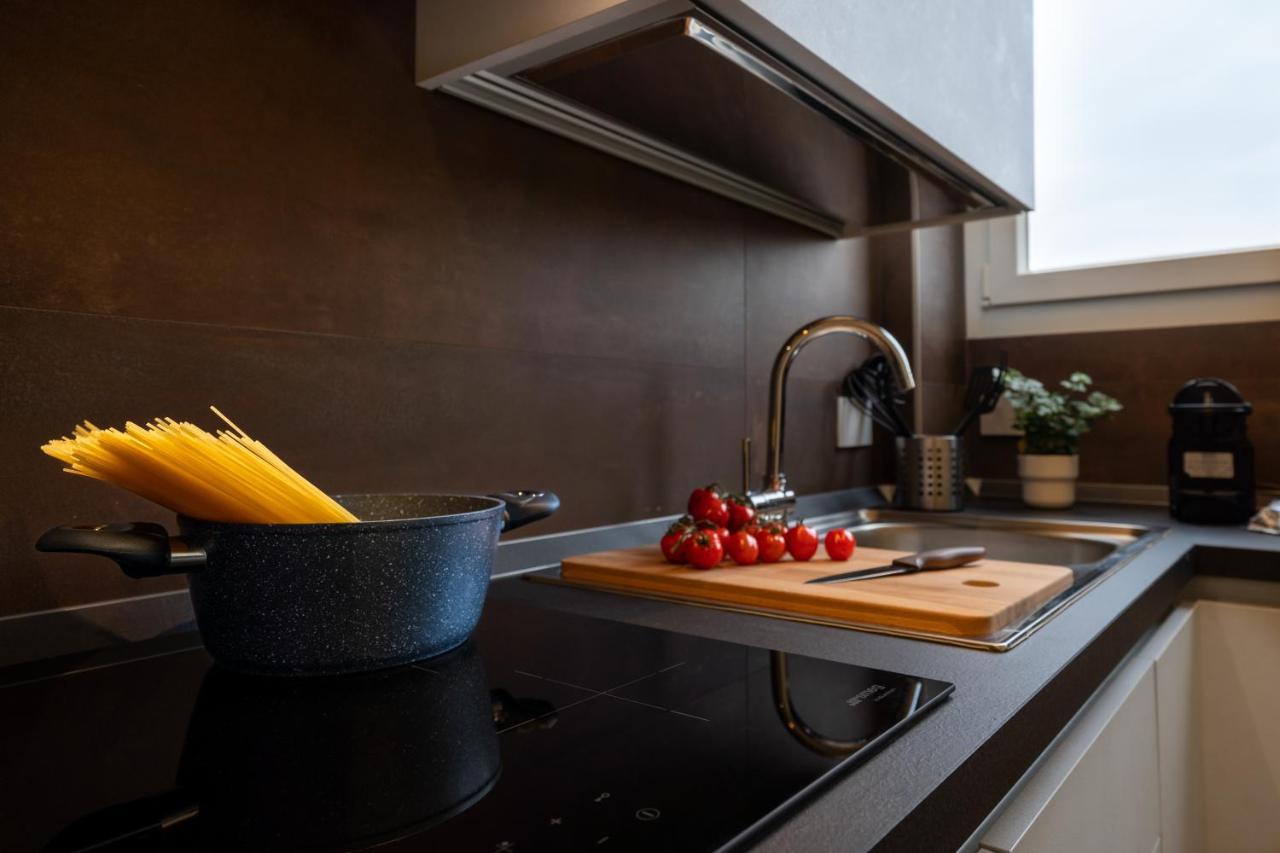 Appartamenti Vista Mole, Centro A 15 Min - Luxury Suites & Fast Wifi تورينو المظهر الخارجي الصورة