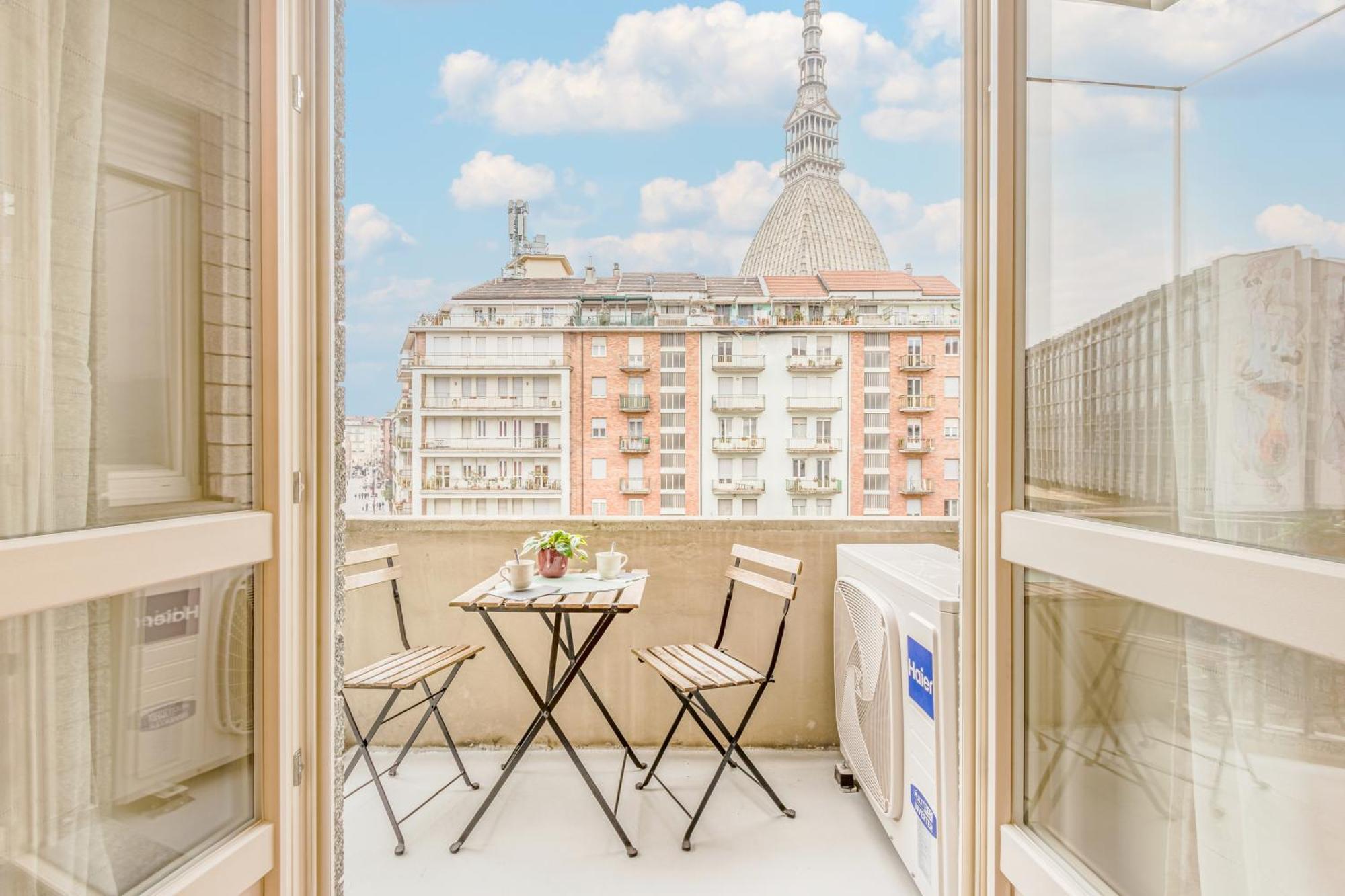 Appartamenti Vista Mole, Centro A 15 Min - Luxury Suites & Fast Wifi تورينو المظهر الخارجي الصورة